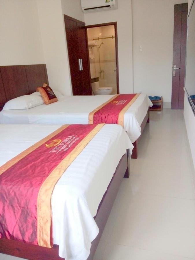 Victoria Phu Quoc Hotel Beachfront Night Market Room photo